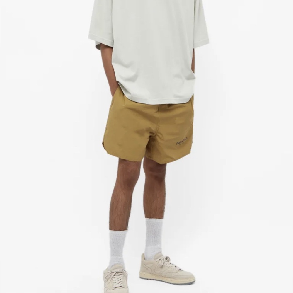 FOG Essentials Men's Volley Shorts (Size M)